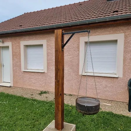 Prázdninový dům Agreable Maison Proche Du Der